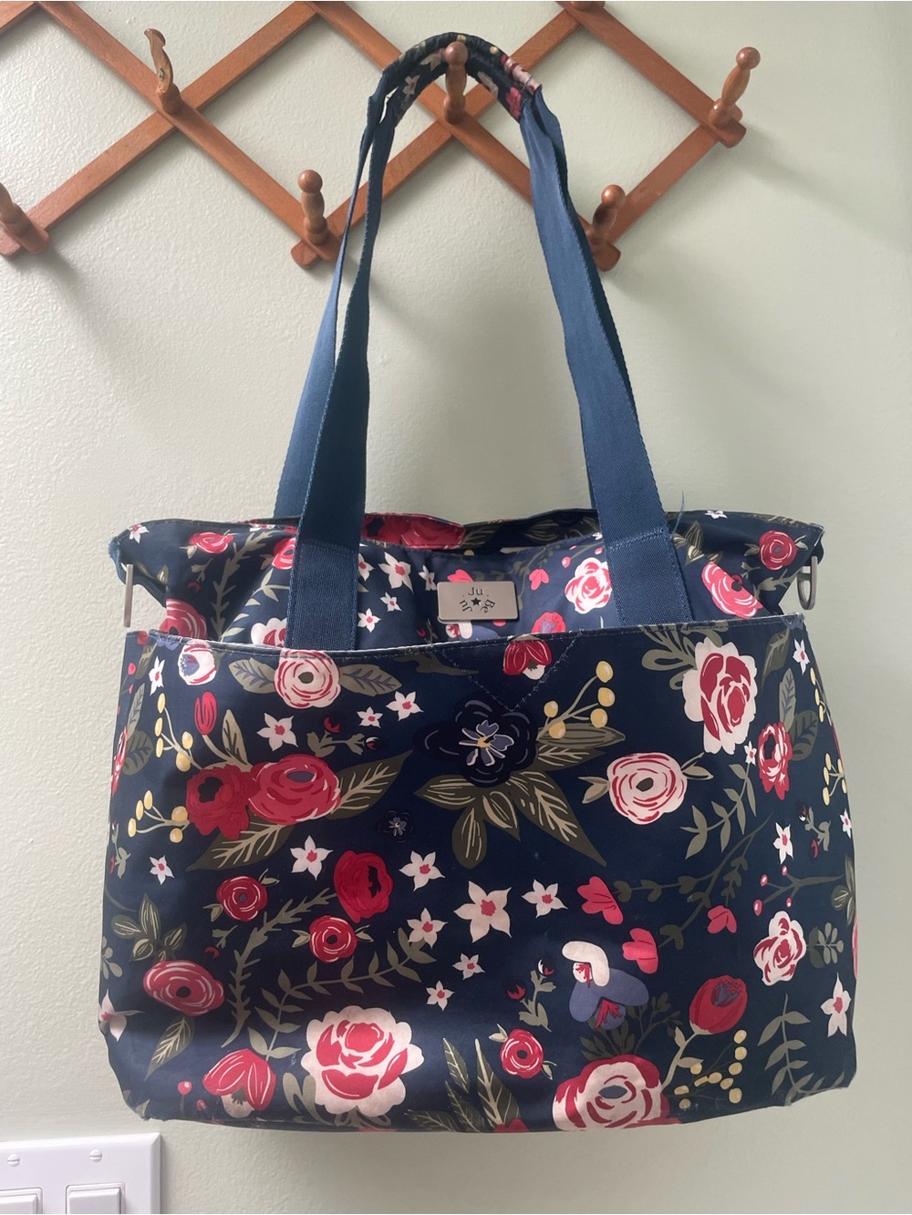 Floral Navy Tote Bag with Rose Print - Jujube